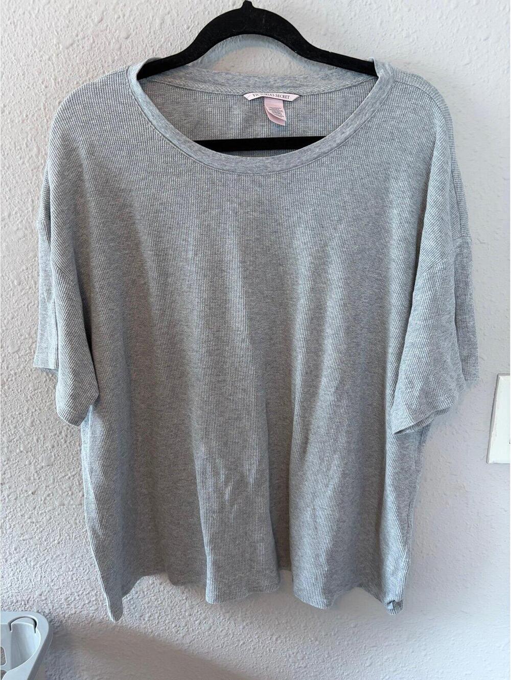 Victoria's Secret grey waffle short sleeve size XXL